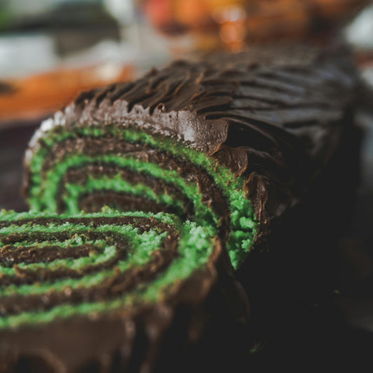 French Vanilla Yule Log (Bûche de Noël) Recipe | Holiday Dessert